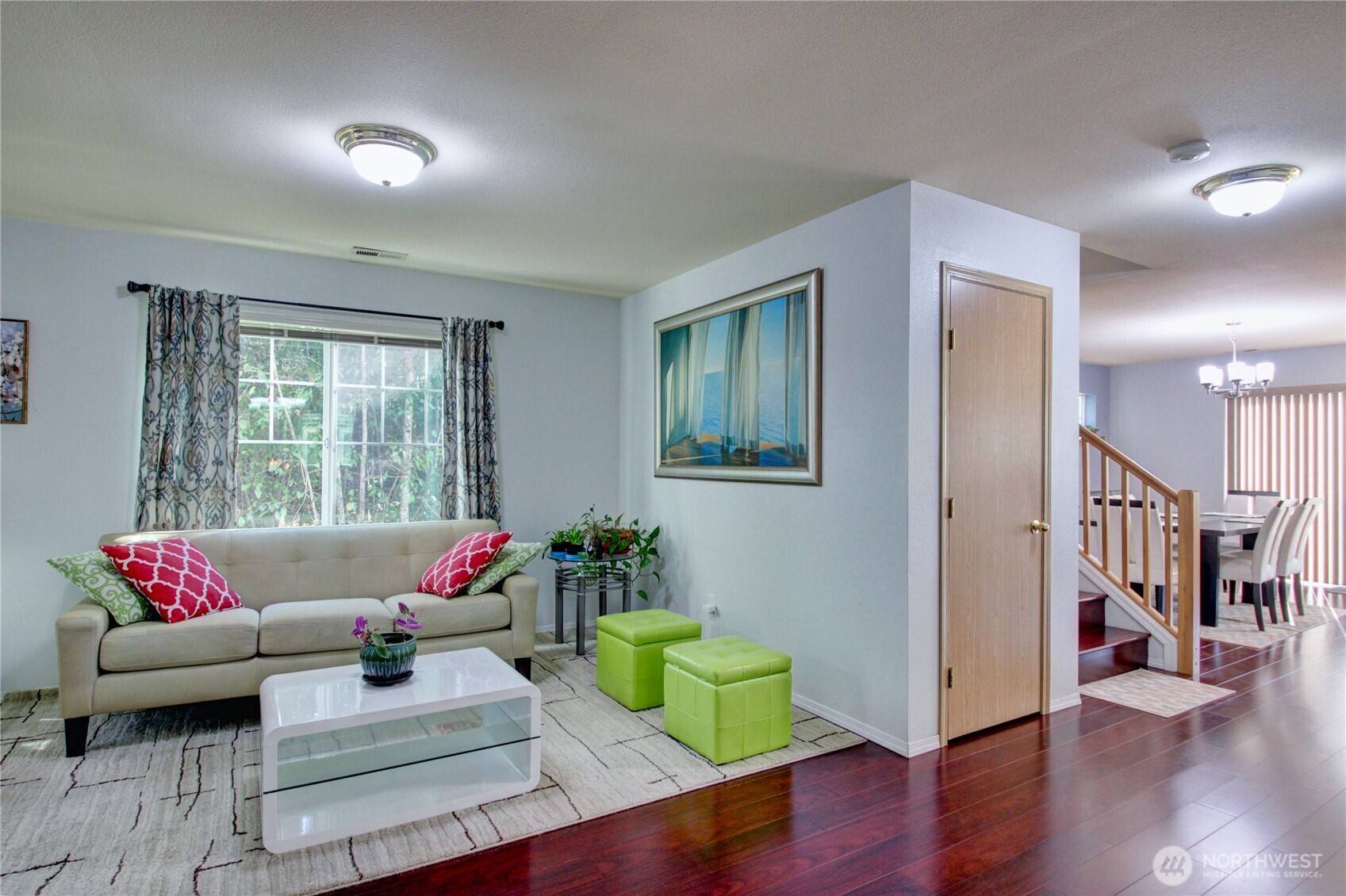4651 Nooksack LOOP, Mount Vernon, WA 98273