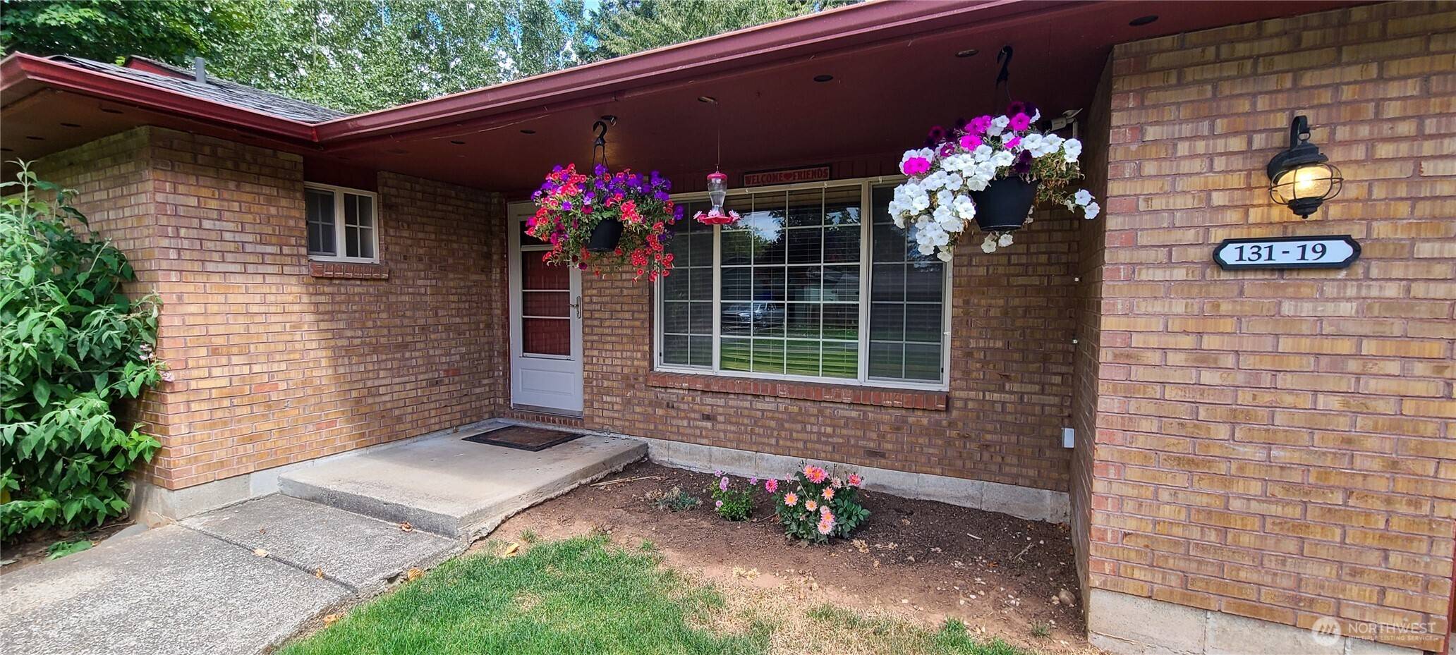 131 19 Brim RD, Onalaska, WA 98570