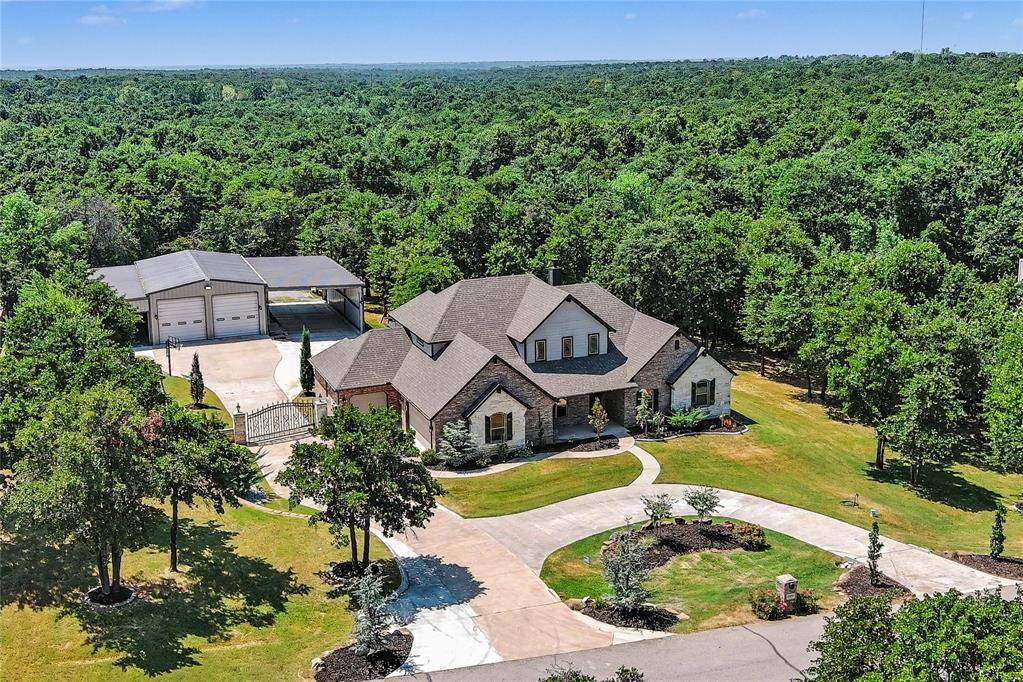12680 Arbor Meadows LN, Oklahoma City, OK 73165