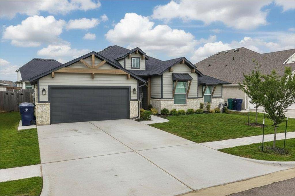 15809 Bison DR, Oklahoma City, OK 73170