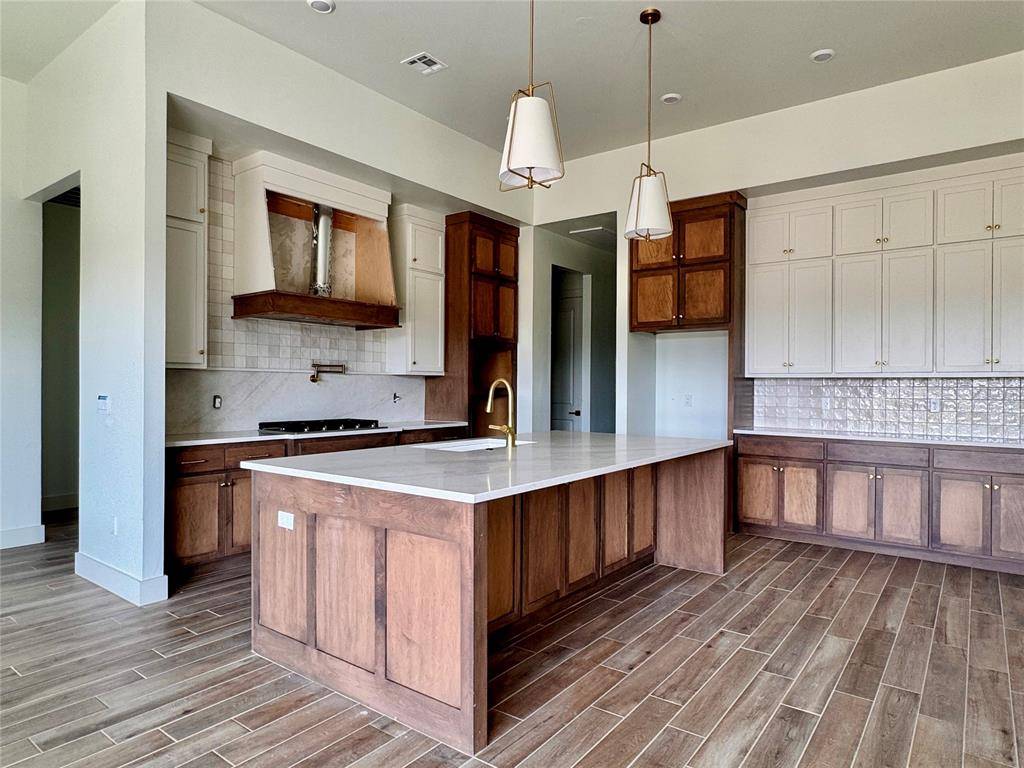 4084 Blue Ridge AVE, Newcastle, OK 73072