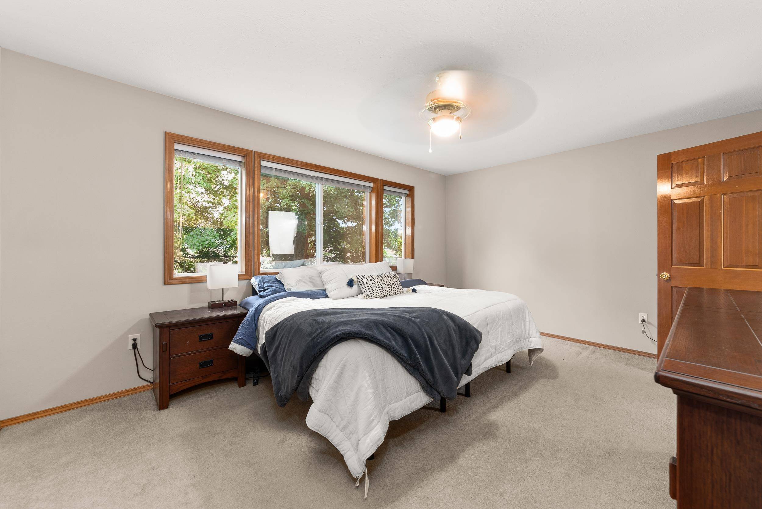 7303 W Links Ct, Nine Mile Falls, WA 99026