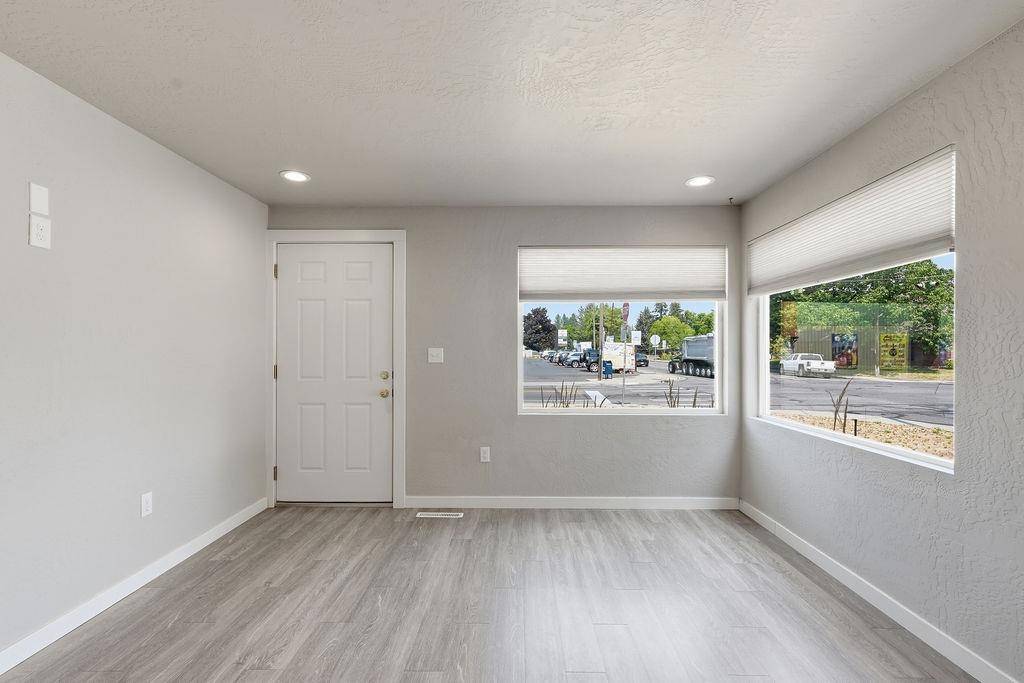 2603 W Rowan Ave, Spokane, WA 99205