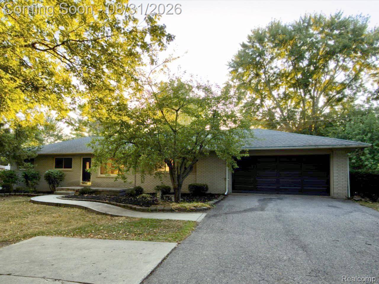 24750 Taft RD, Novi, MI 48375