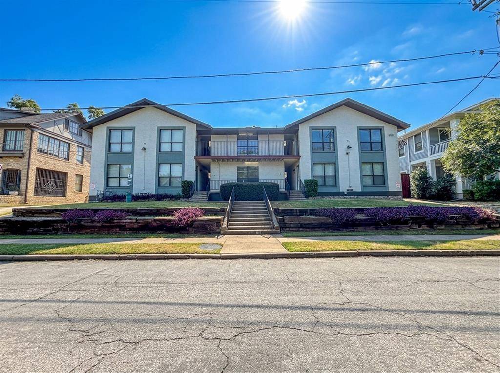 808 Blaylock Drive #202, Dallas, TX 75203