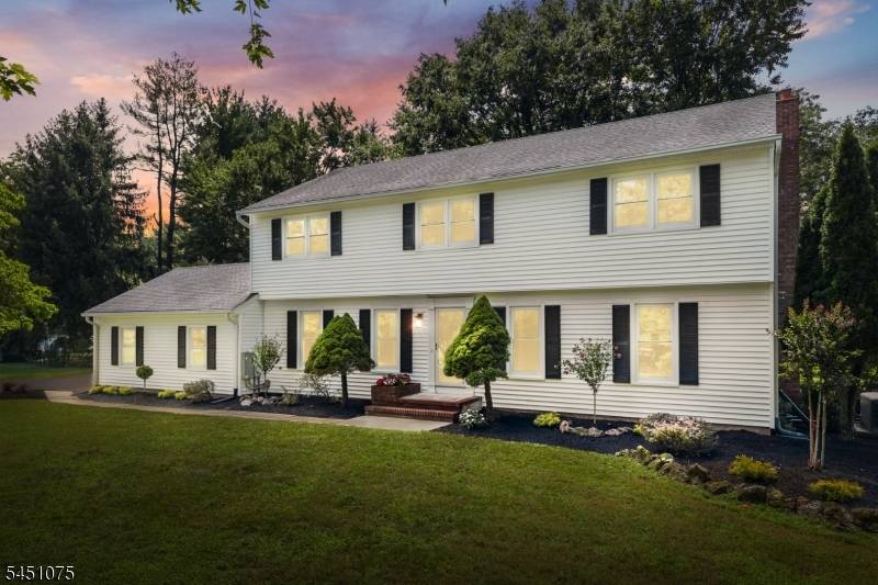 59 Catskill Ct, Montgomery Twp., NJ 08502