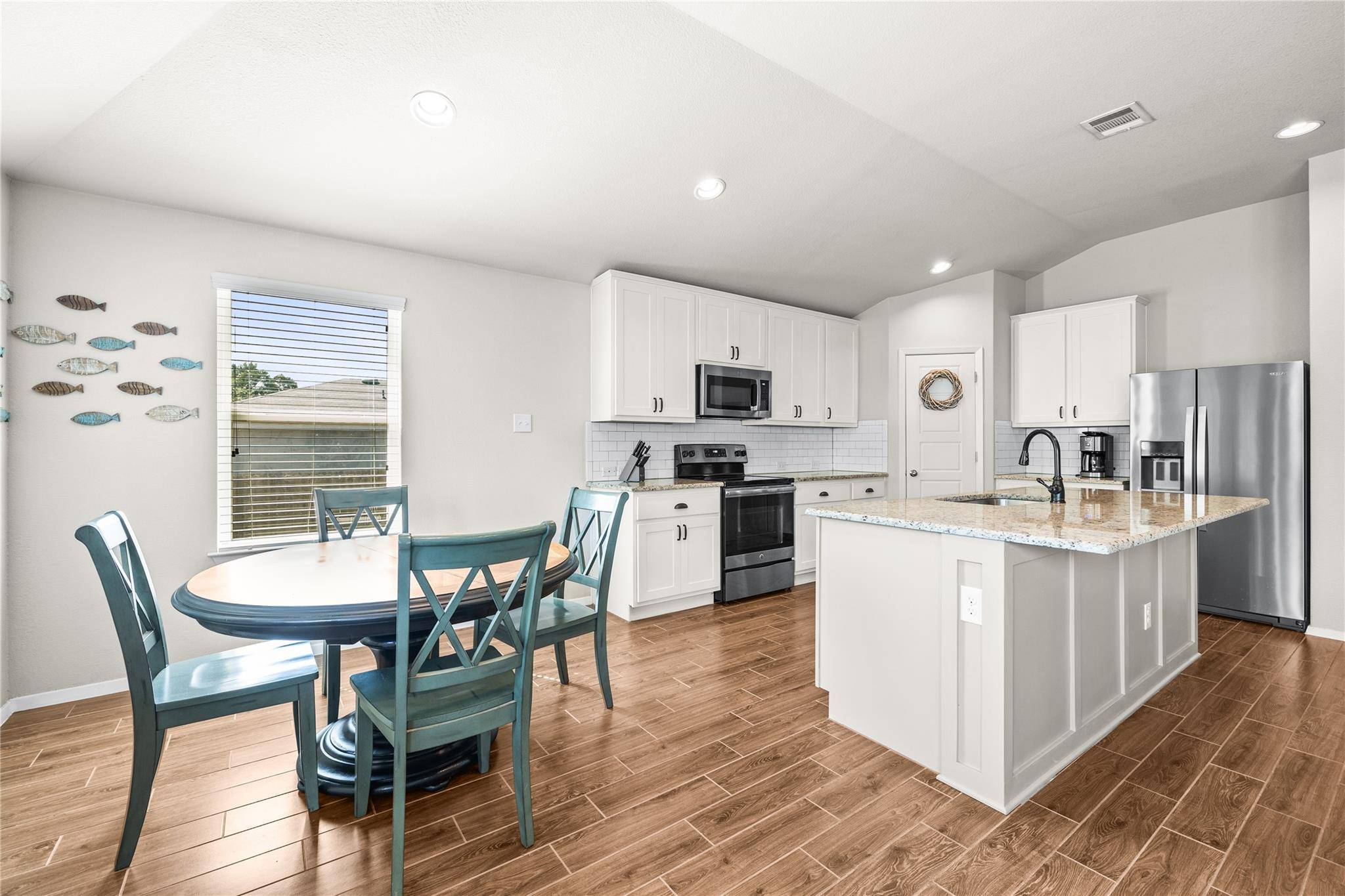 21204 Santa Rosa Ave, Lago Vista, TX 78645