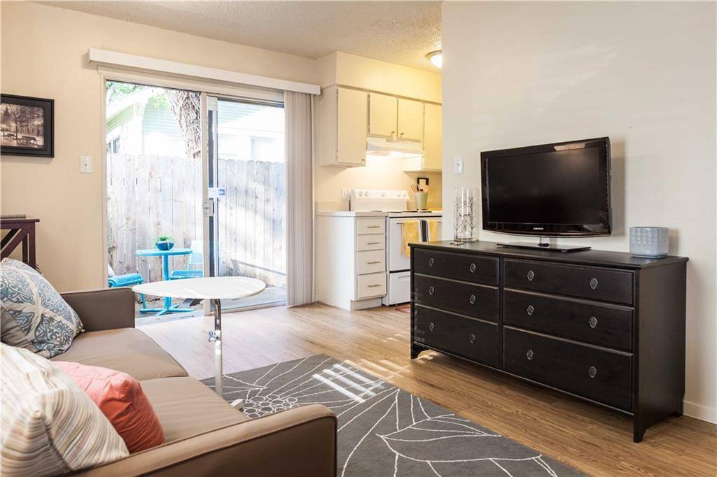 4209 Ave B Ave #107, Austin, TX 78751
