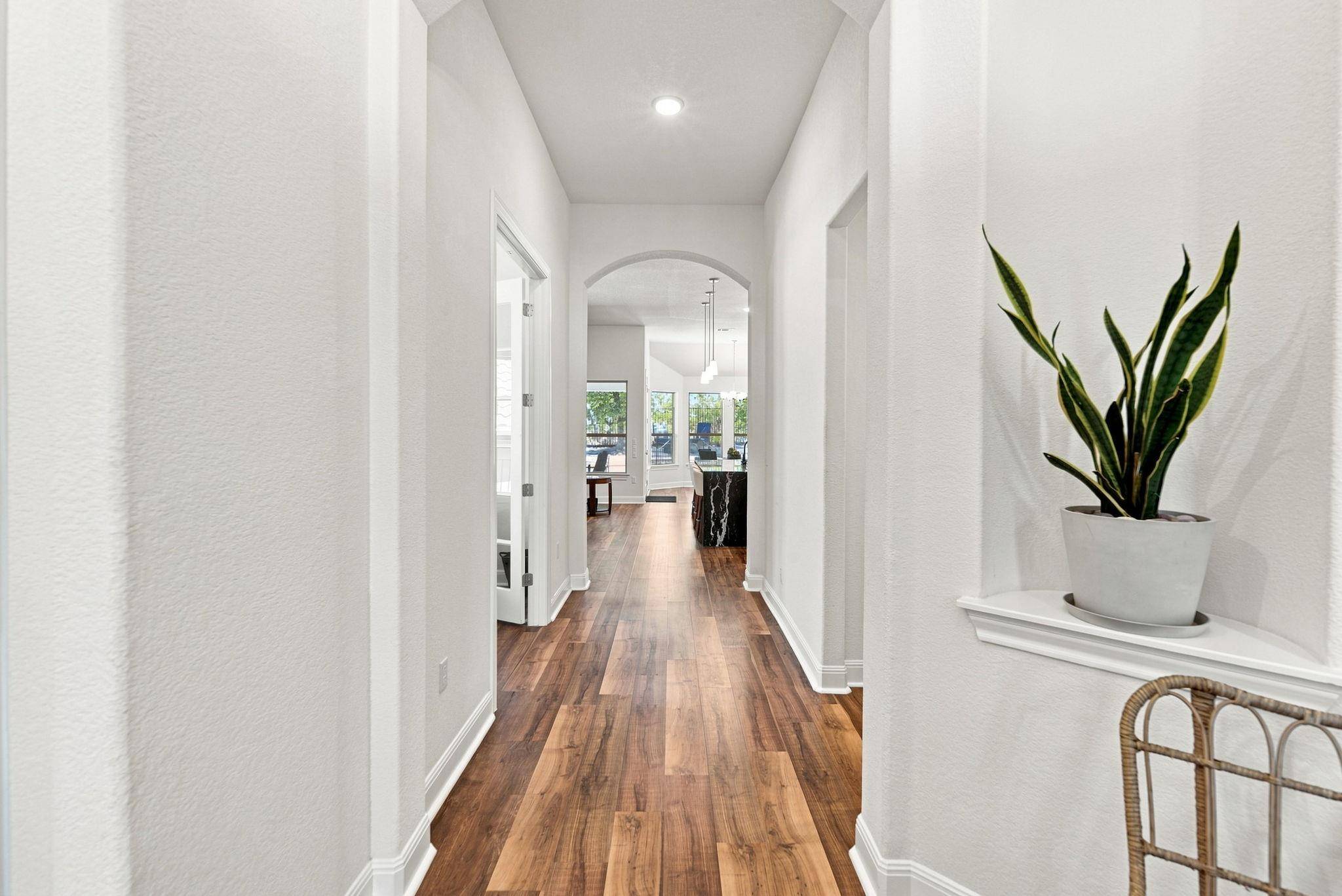 9906 Bayshore BND, Austin, TX 78726