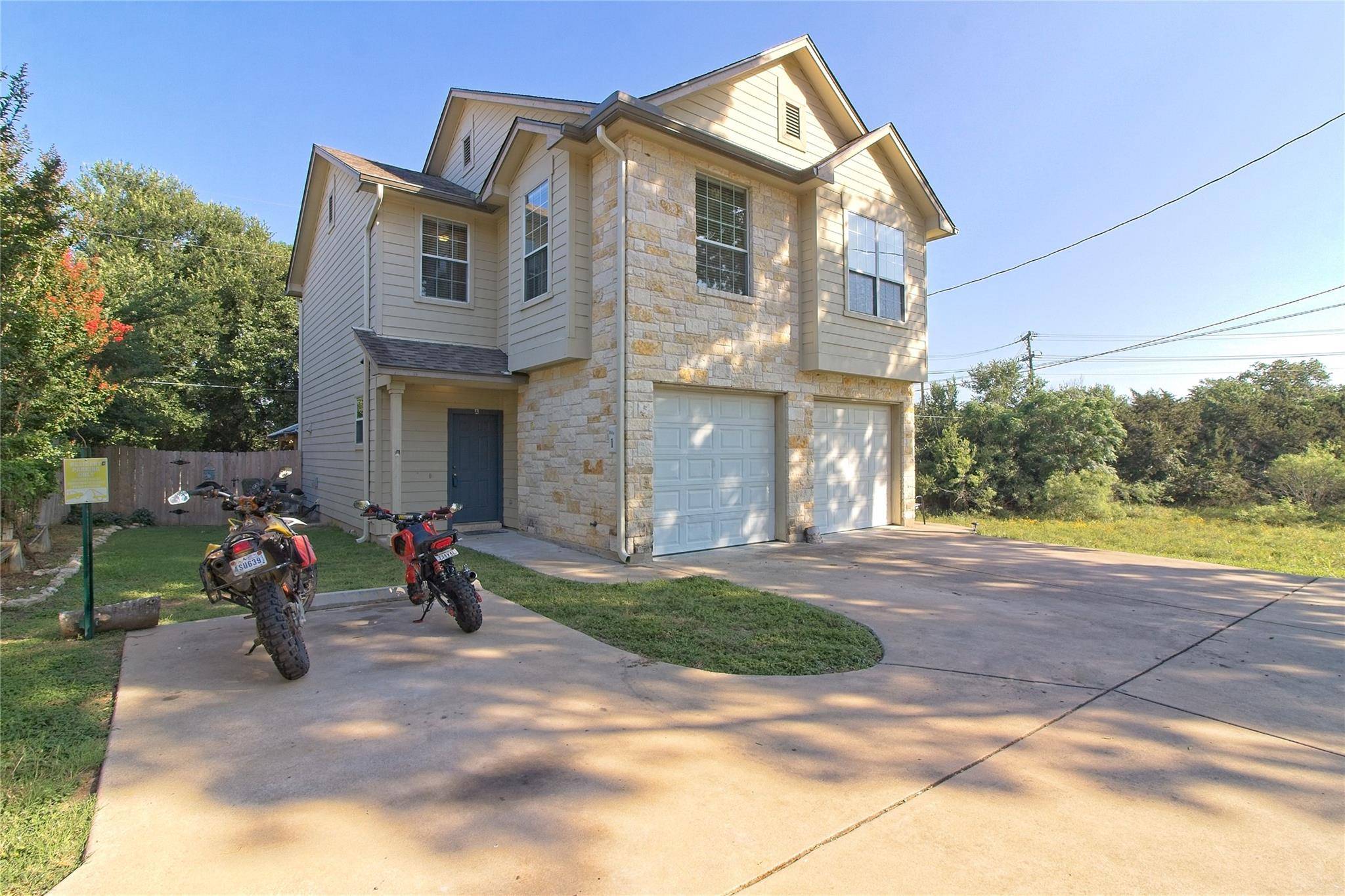 2903 Whisper Oaks LN #A, Georgetown, TX 78628