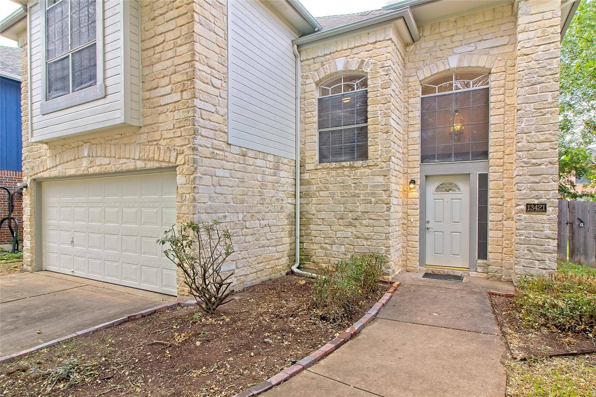 13421 Tossa LN, Austin, TX 78729