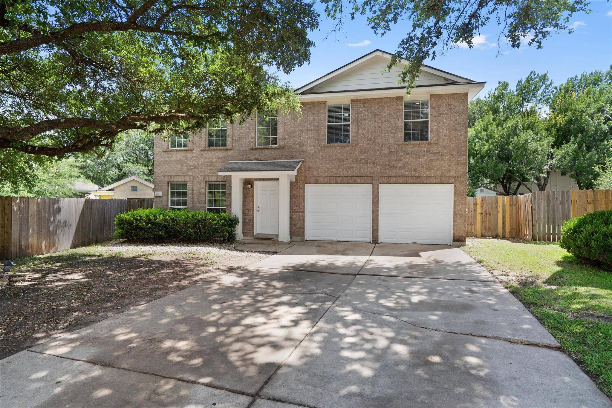 1623 War Horse LN, Round Rock, TX 78664