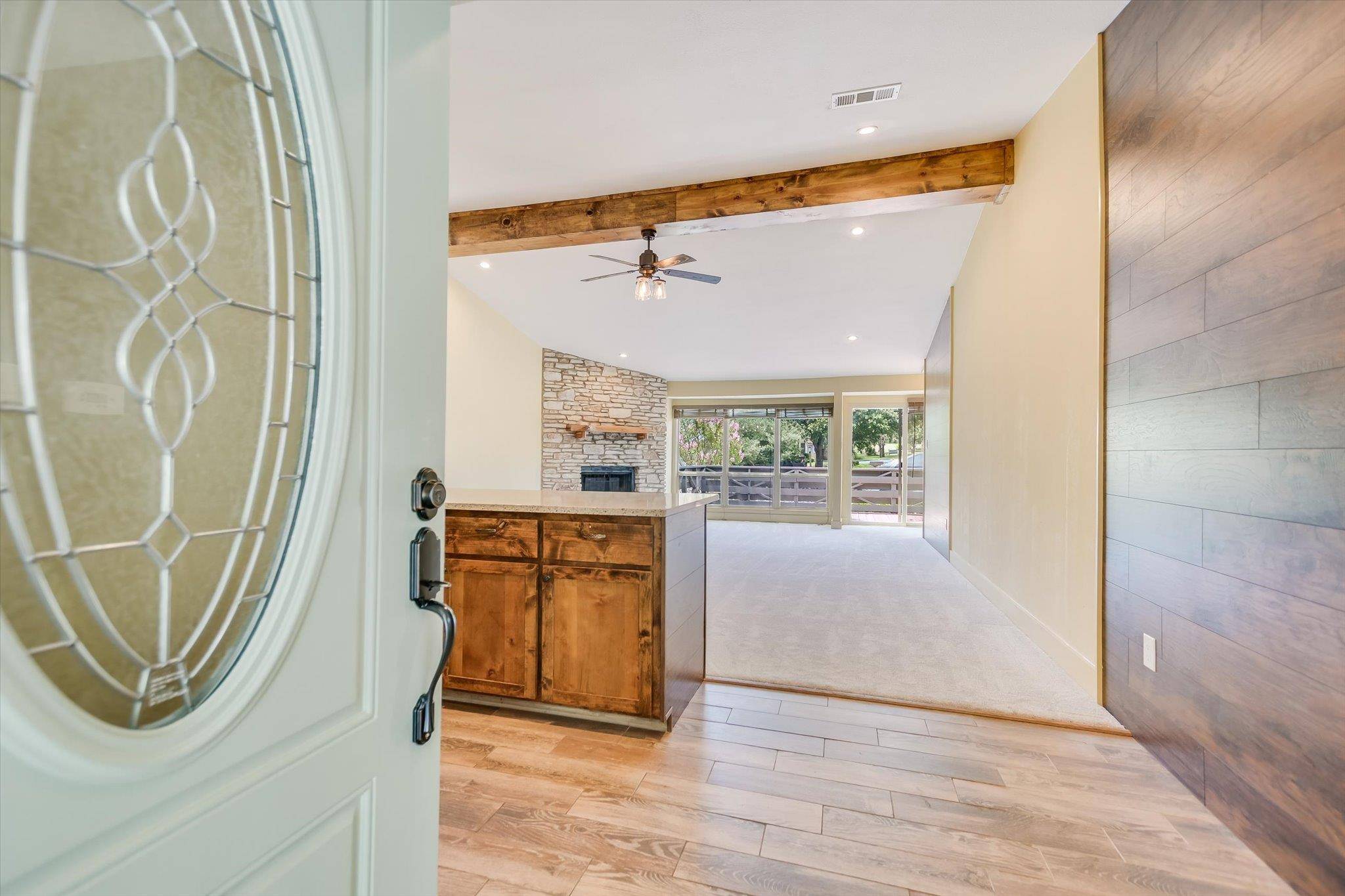 104 Big Spur South #13, Horseshoe Bay, TX 78657