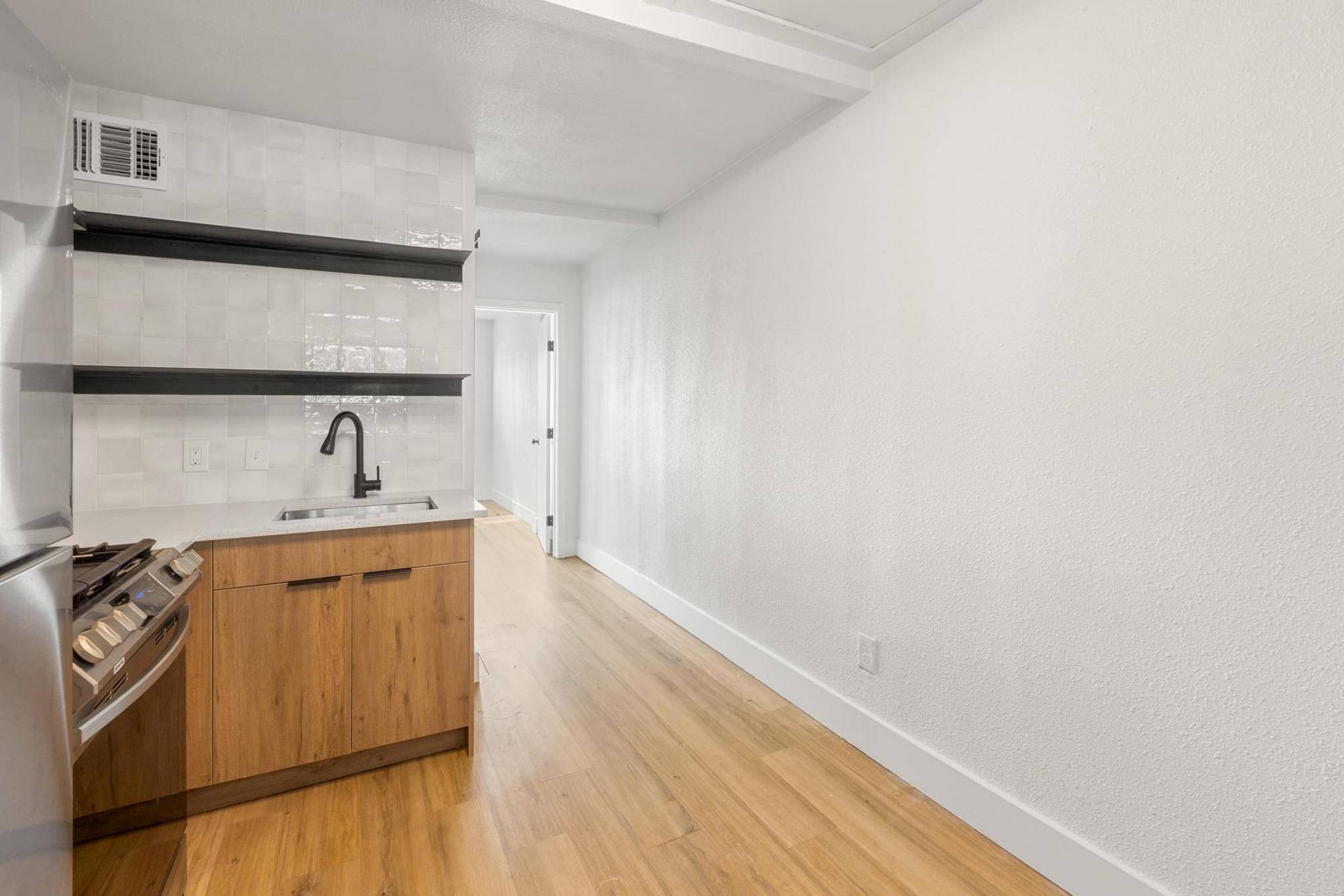 7929 Gault ST #200, Austin, TX 78757