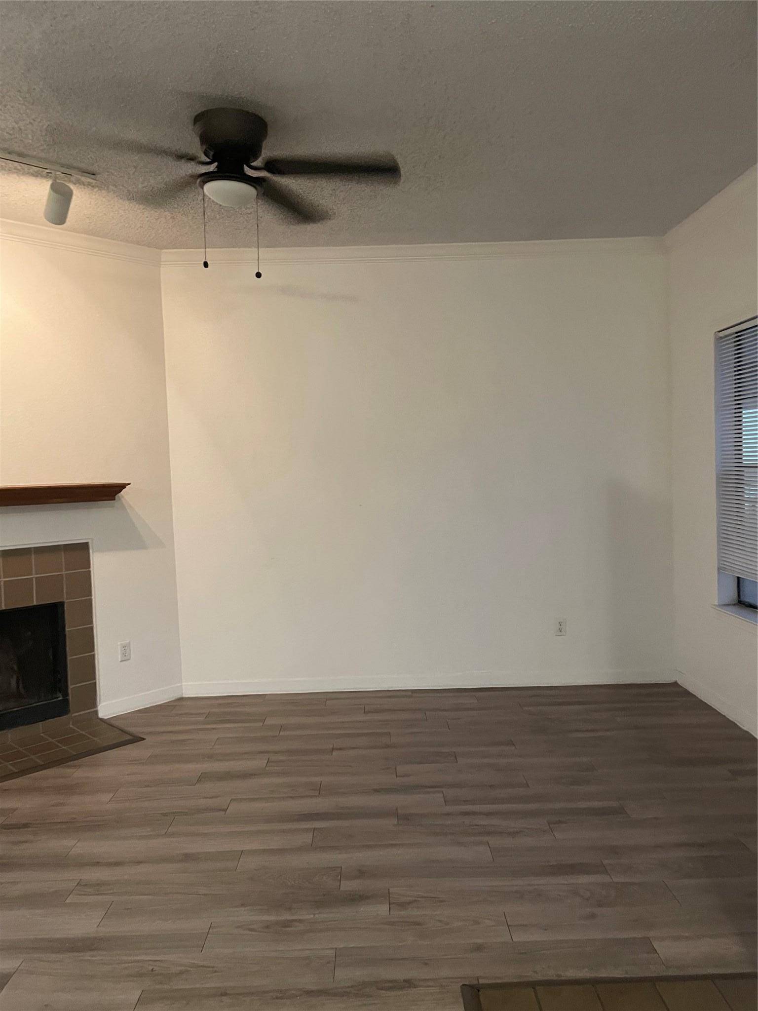 915 W 23rd ST #212, Austin, TX 78705