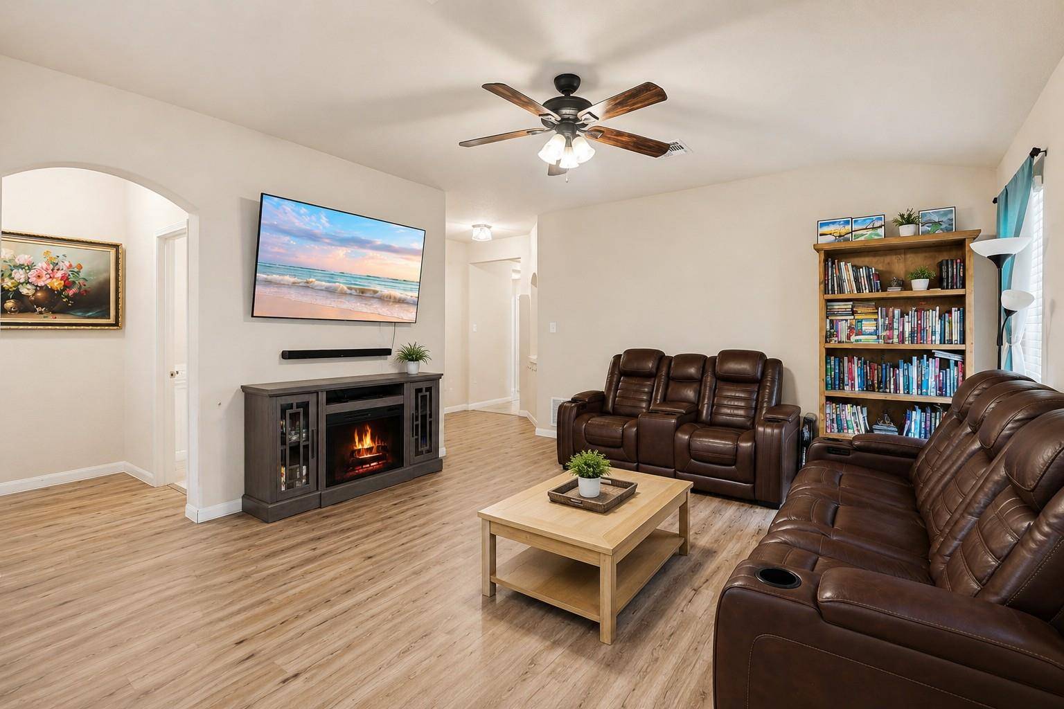 138 Talon DR, Luling, TX 78648