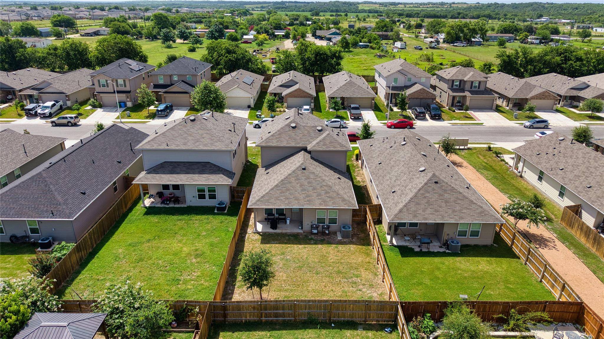 218 Harvest Creek DR, Uhland, TX 78640