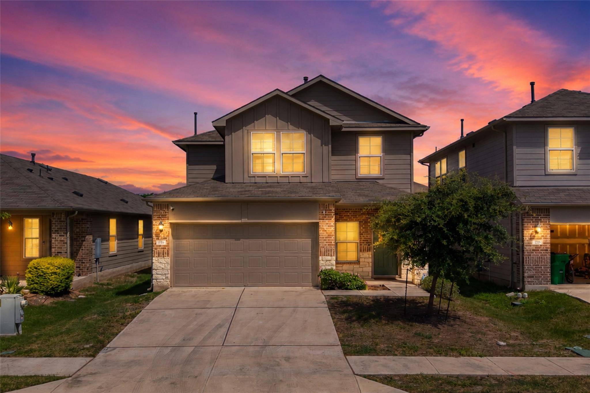 218 Harvest Creek DR, Uhland, TX 78640
