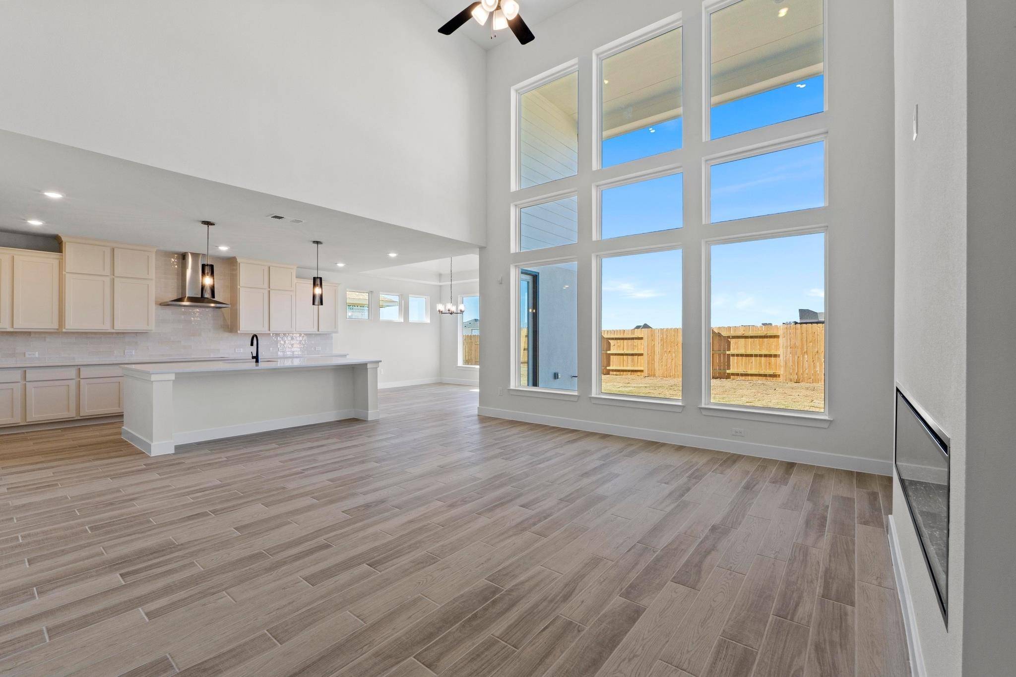 301 Sheepdog DR, Liberty Hill, TX 78642