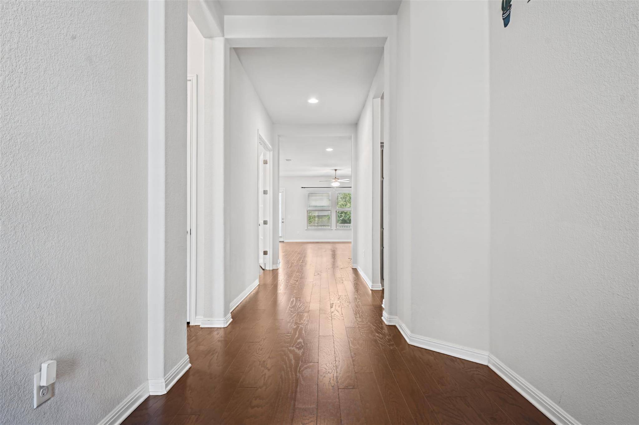 806 Clearwell ST, Cedar Park, TX 78613