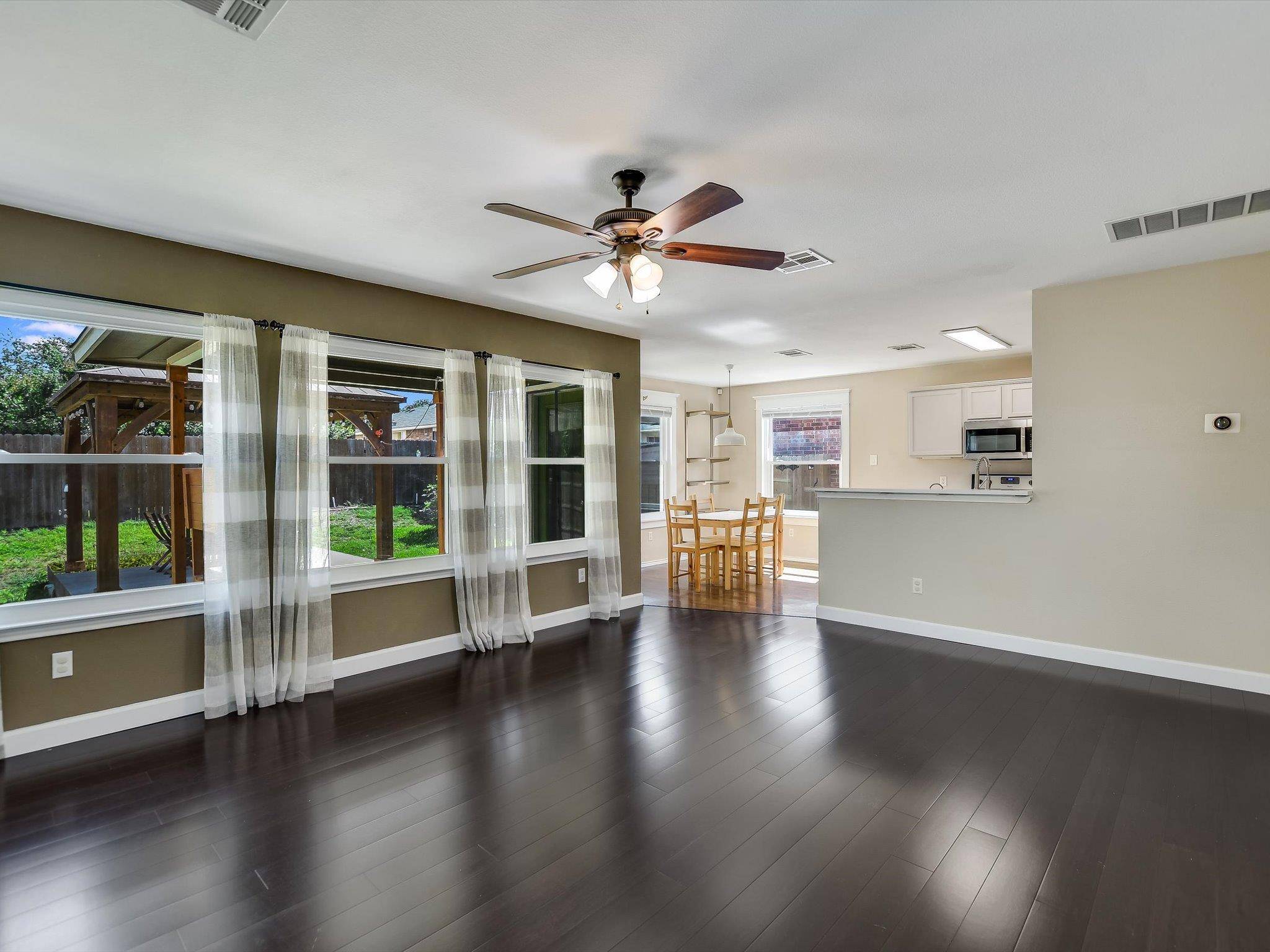 12816 Thomas Jefferson ST, Manor, TX 78653