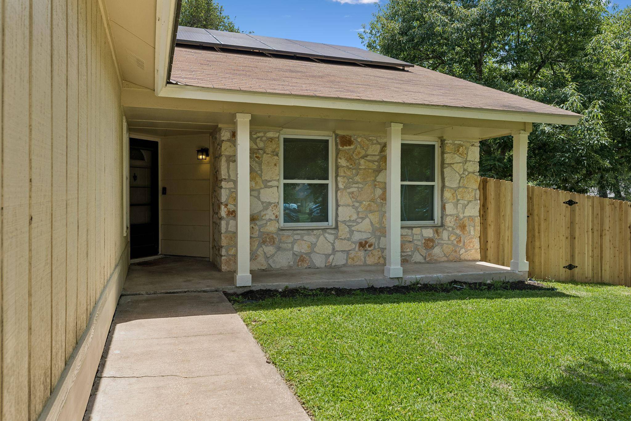 9723 Moorberry ST, Austin, TX 78729