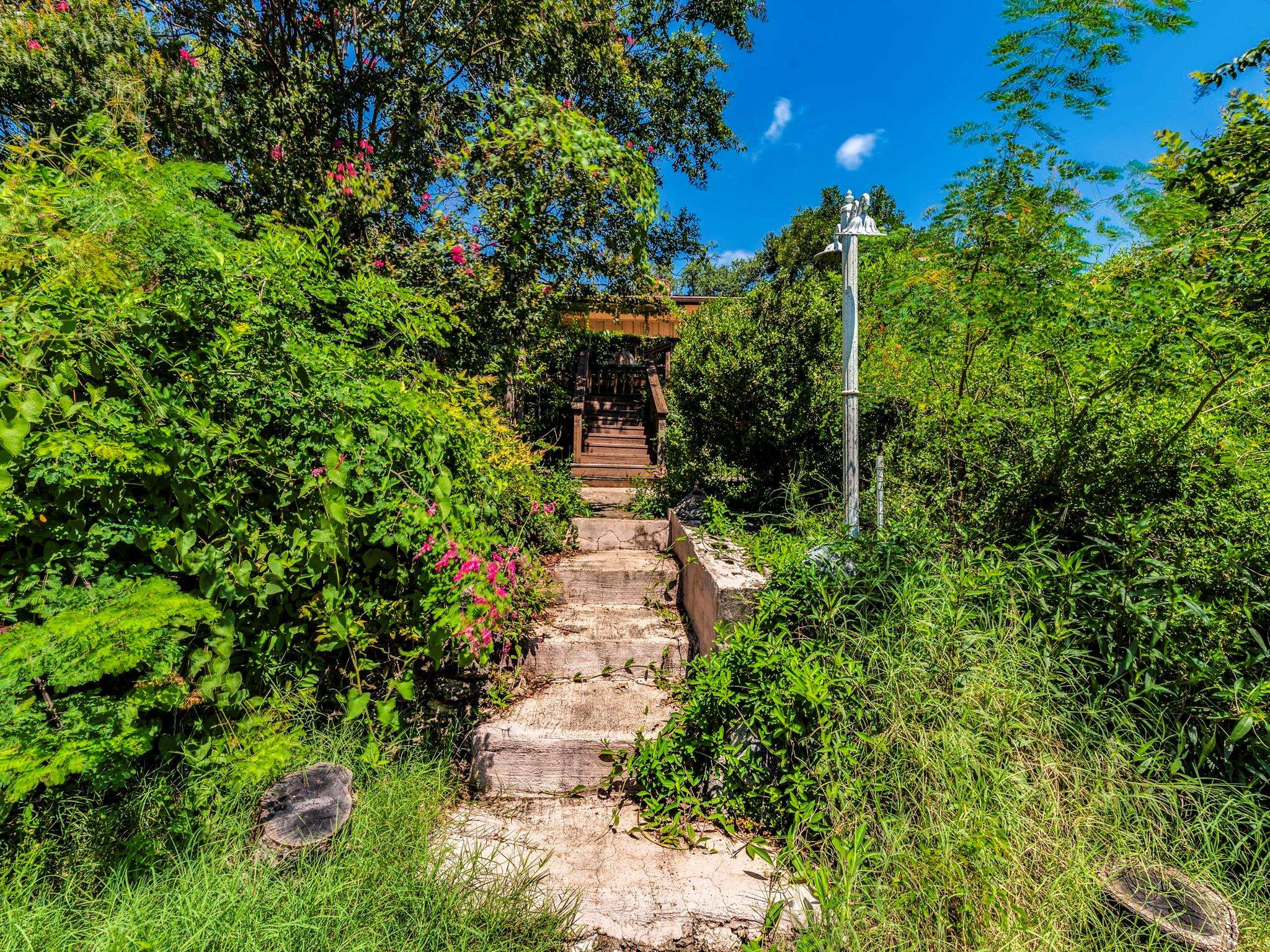 1000 Advance #1 ST, San Marcos, TX 78666