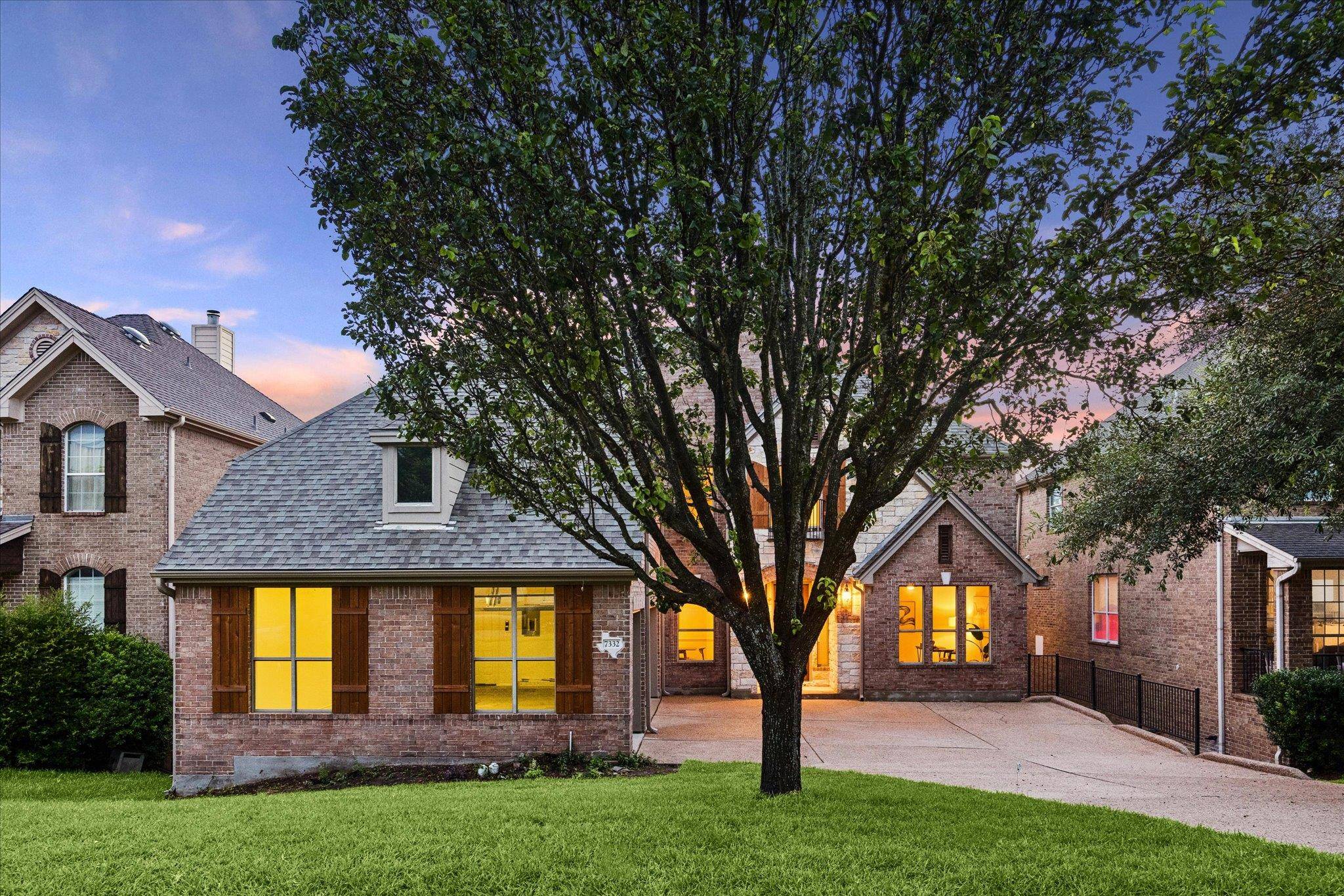 7332 Covered Bridge DR, Austin, TX 78736