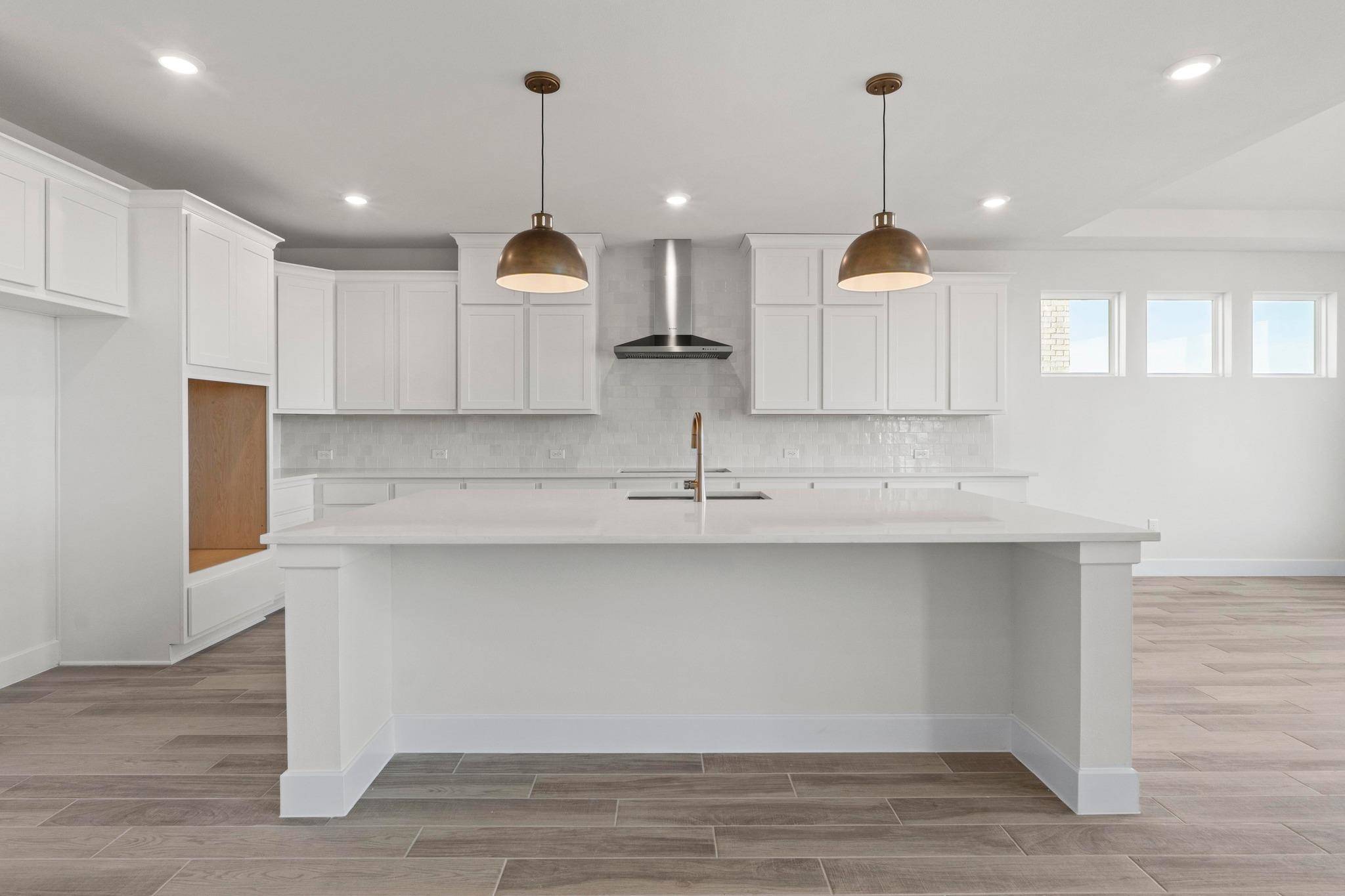120 Rightfield DR, Liberty Hill, TX 78642