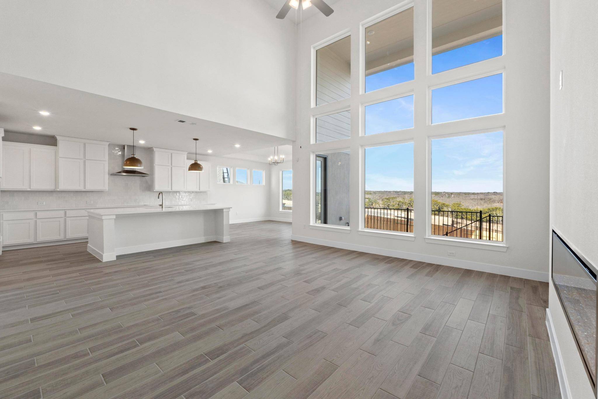 120 Rightfield DR, Liberty Hill, TX 78642