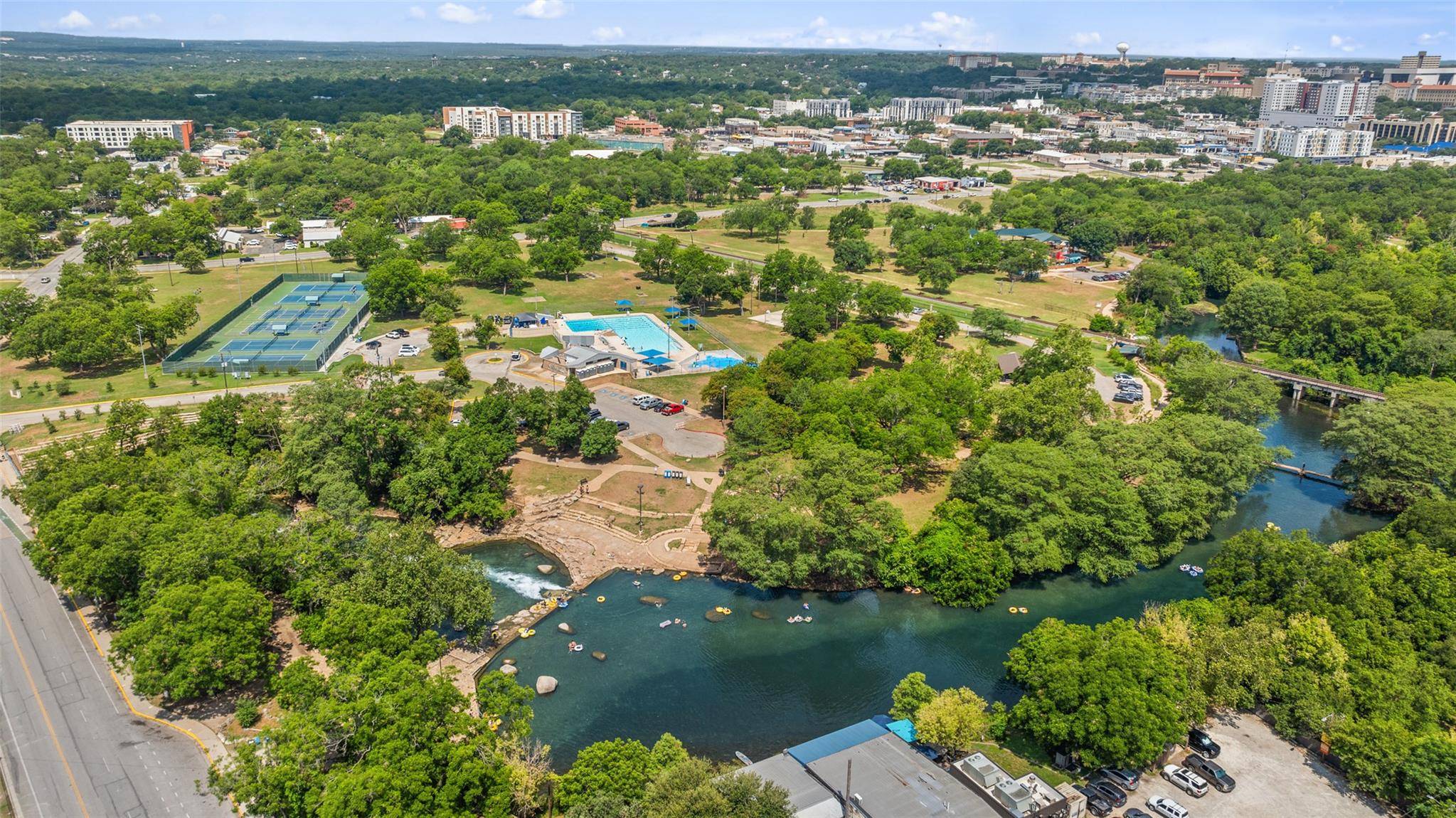 328 Wavell ST, San Marcos, TX 78666