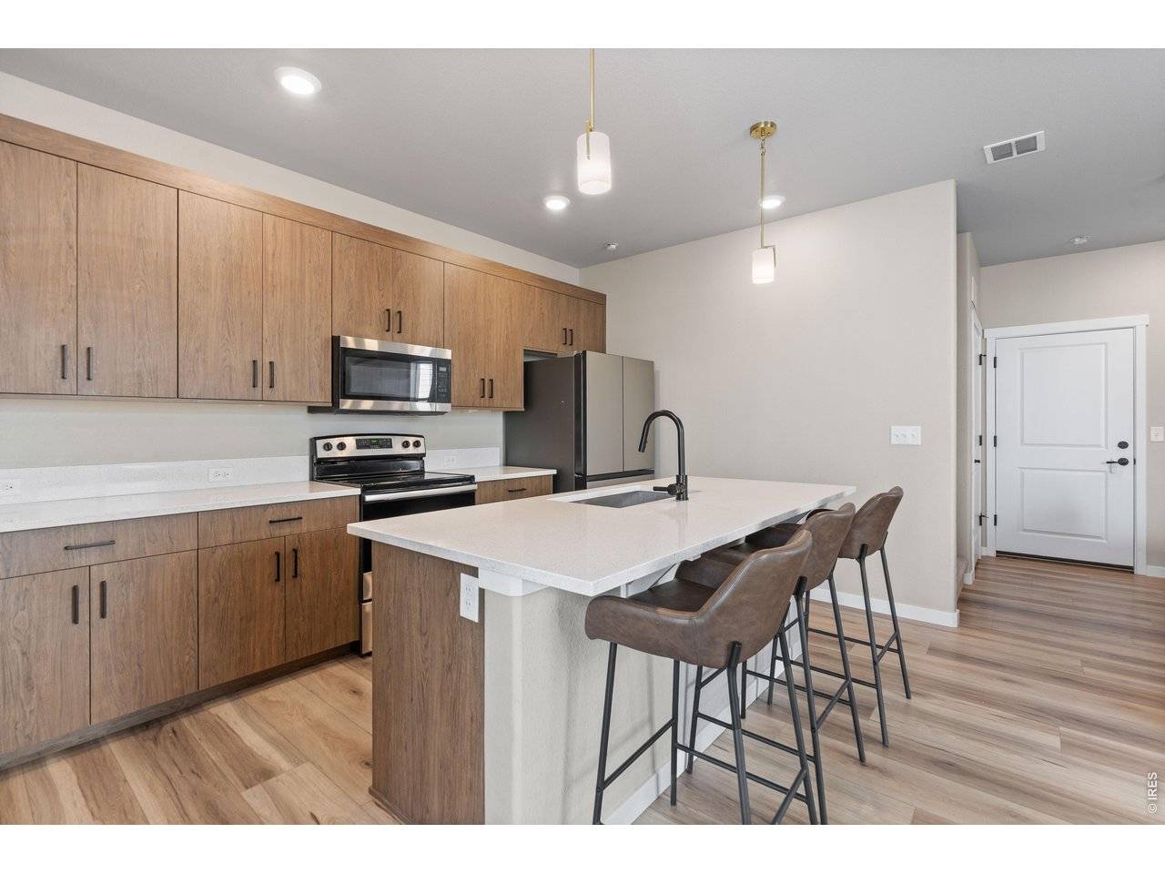1044 Buck Valley, Berthoud, CO 80513