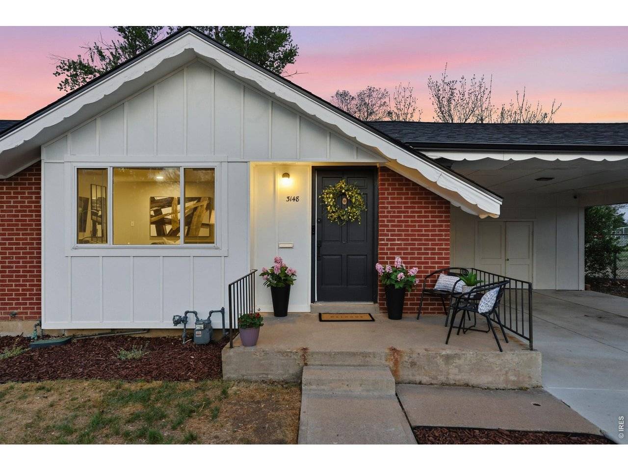 3148 E Maplewood, Centennial, CO 80121