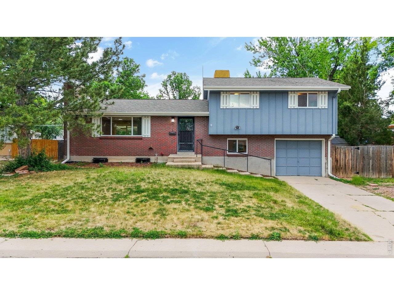 6128 S Madison, Centennial, CO 80121