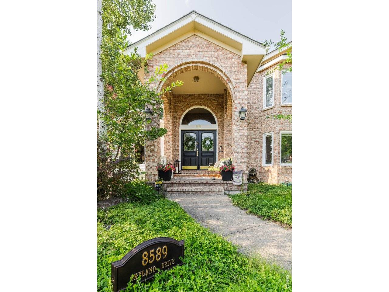 8589 Skyland, Niwot, CO 80503