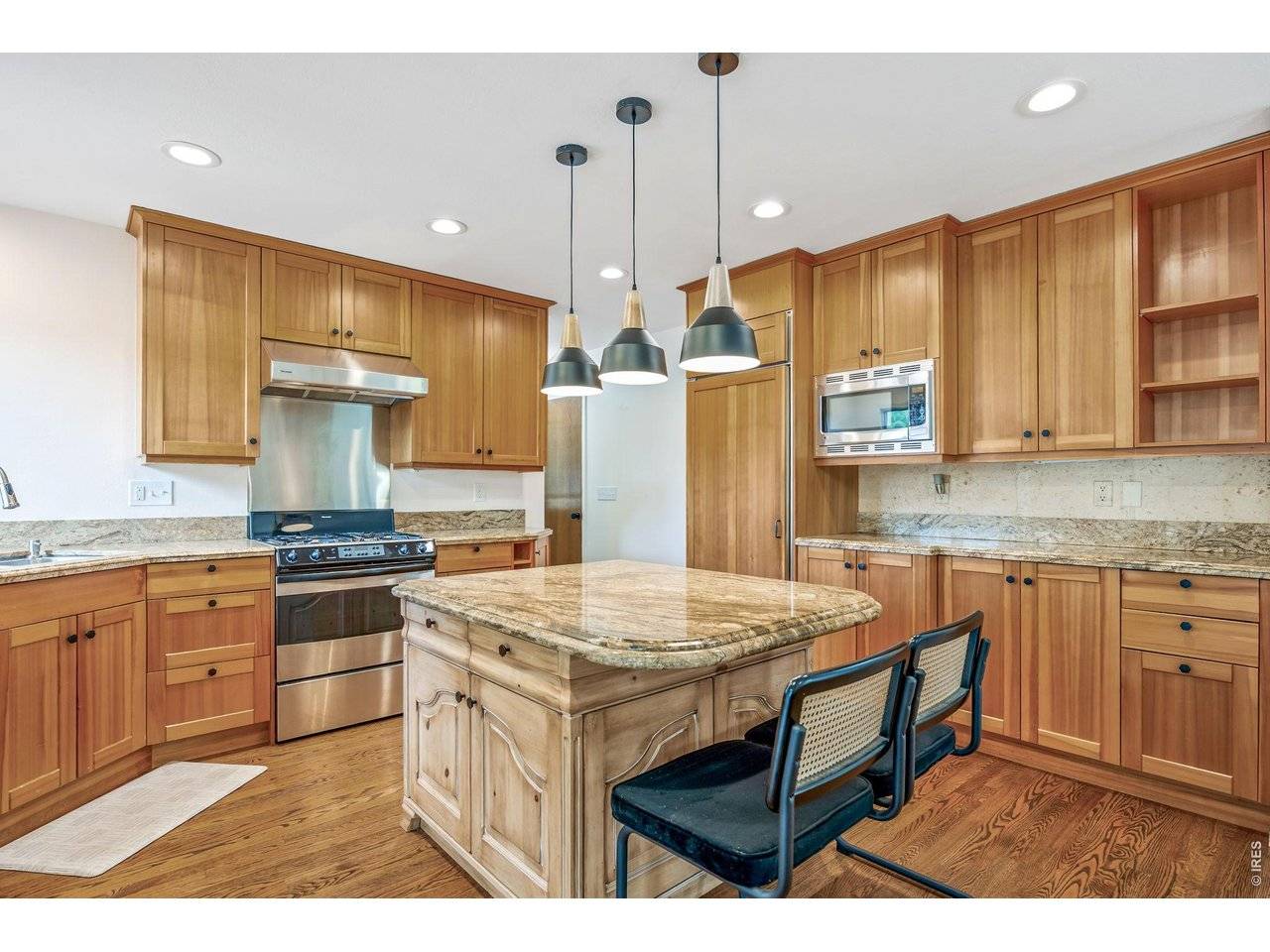 5411 S Manitou, Littleton, CO 80123