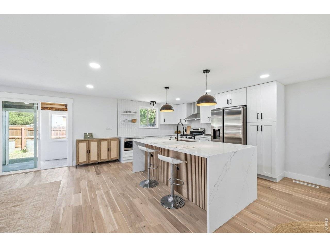 1250 Martin, Longmont, CO 80504
