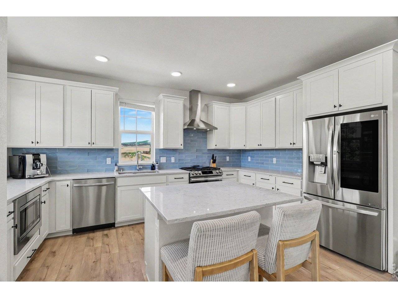 1998 Naturita, Loveland, CO 80538