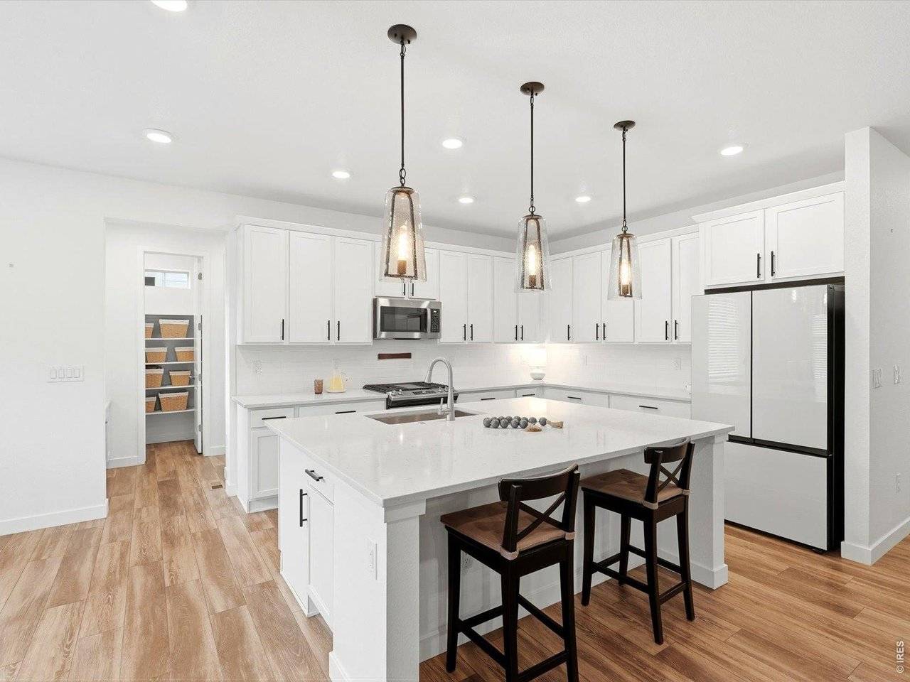 15682 W Eureka, Morrison, CO 80465