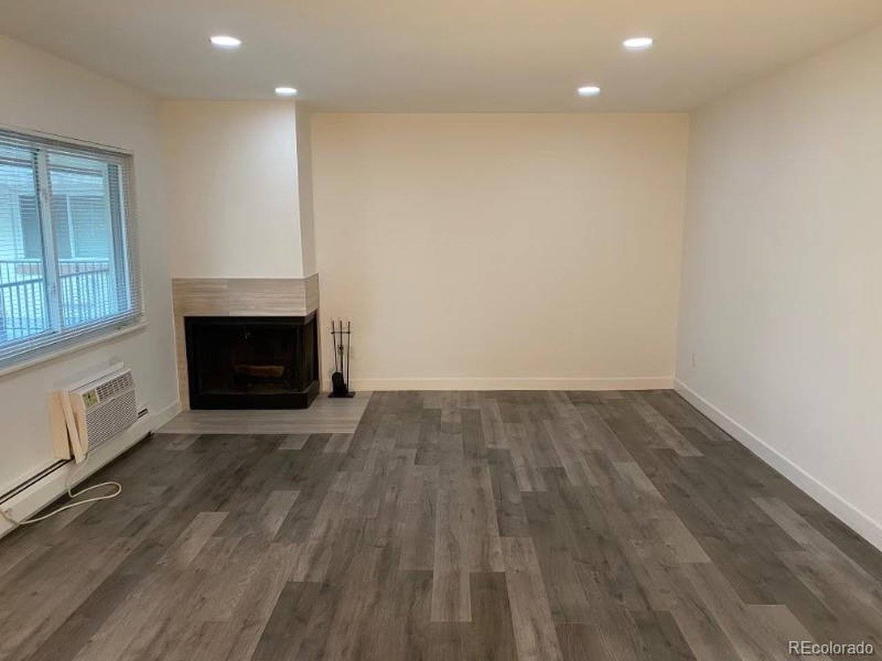 2225 S Jasmine #302, Denver, CO 80222