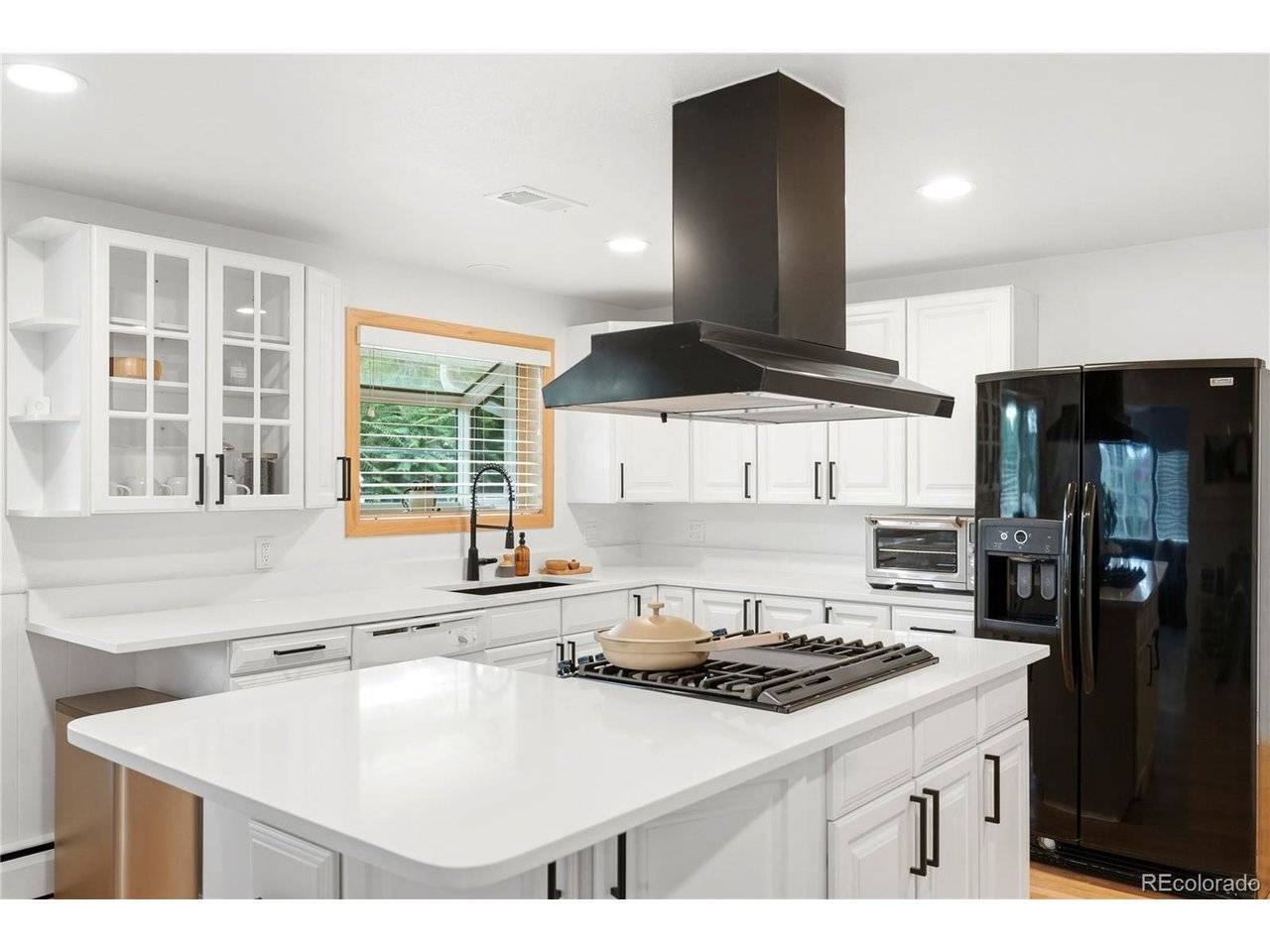 2779 S Meade, Denver, CO 80236