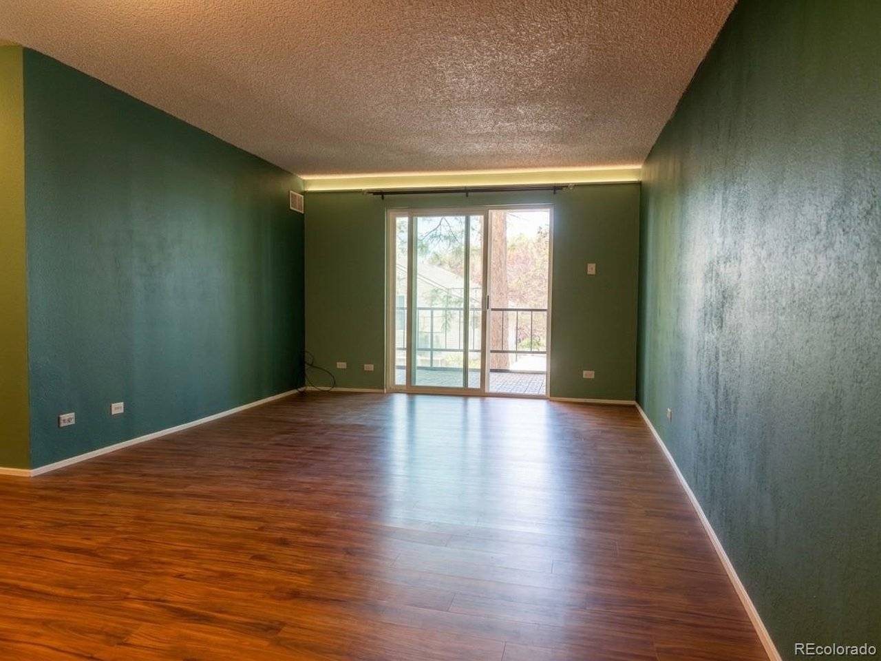 2325 S Linden #215, Denver, CO 80222
