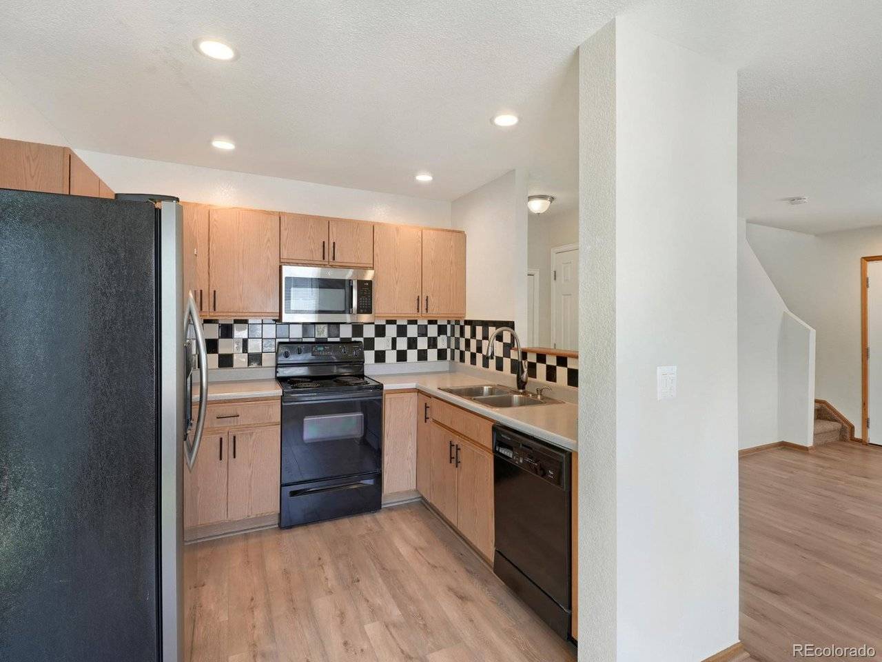 8865 Meade, Westminster, CO 80031