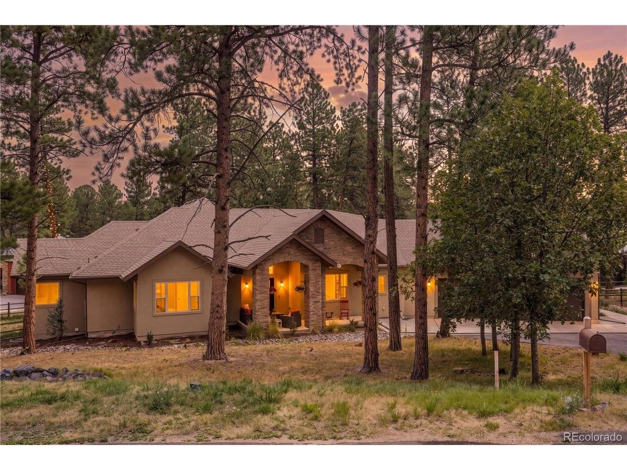 1395 Gore, Larkspur, CO 80118