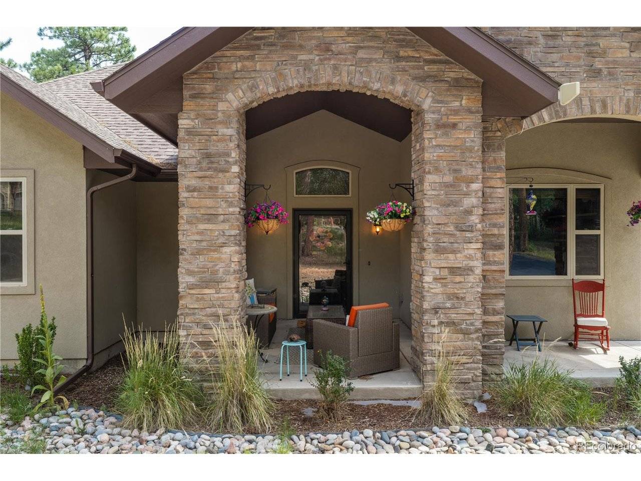 1395 Gore, Larkspur, CO 80118