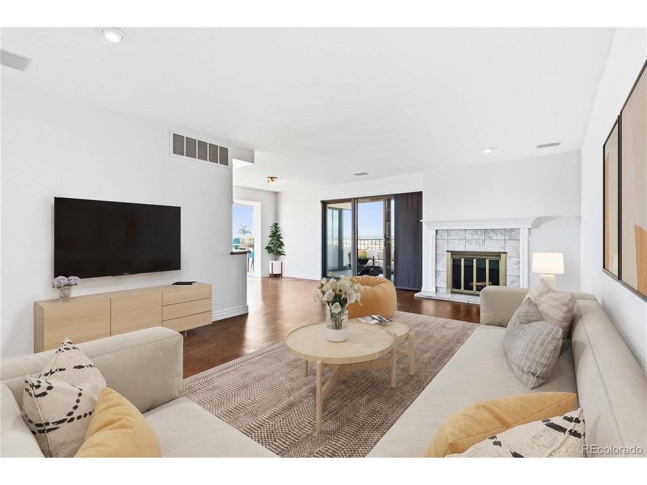 130 N Pearl #1404, Denver, CO 80203