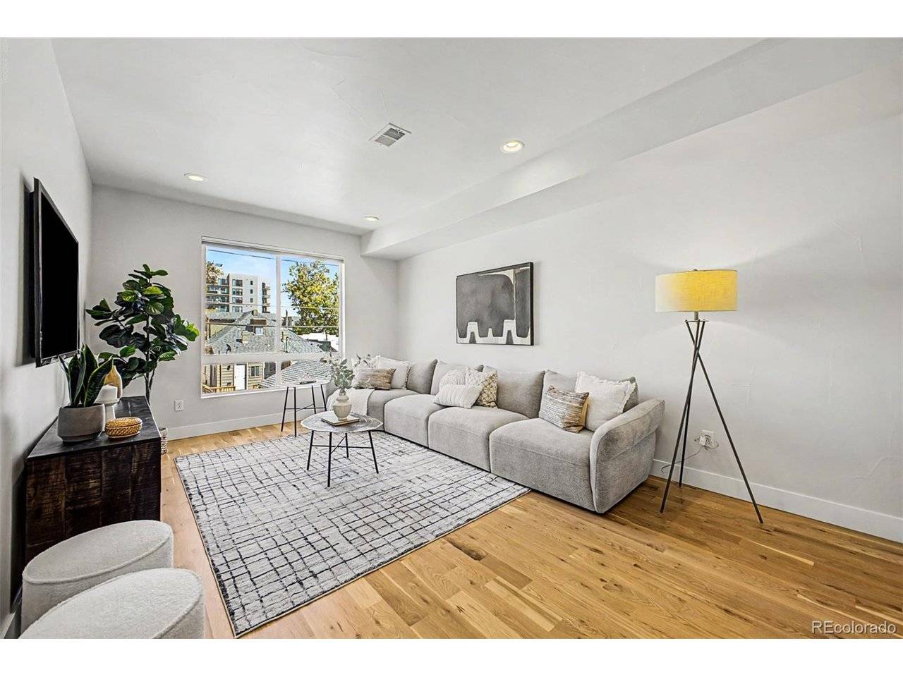 3520 W Conejos #6, Denver, CO 80204