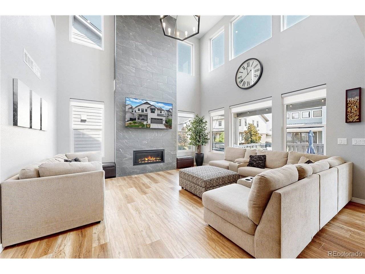 9147 Star Streak, Littleton, CO 80125