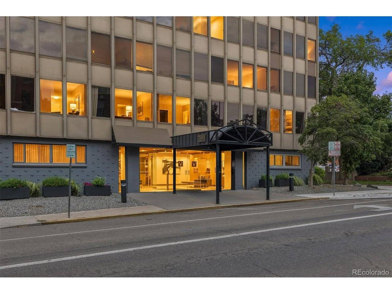 789 N Clarkson #1006, Denver, CO 80218