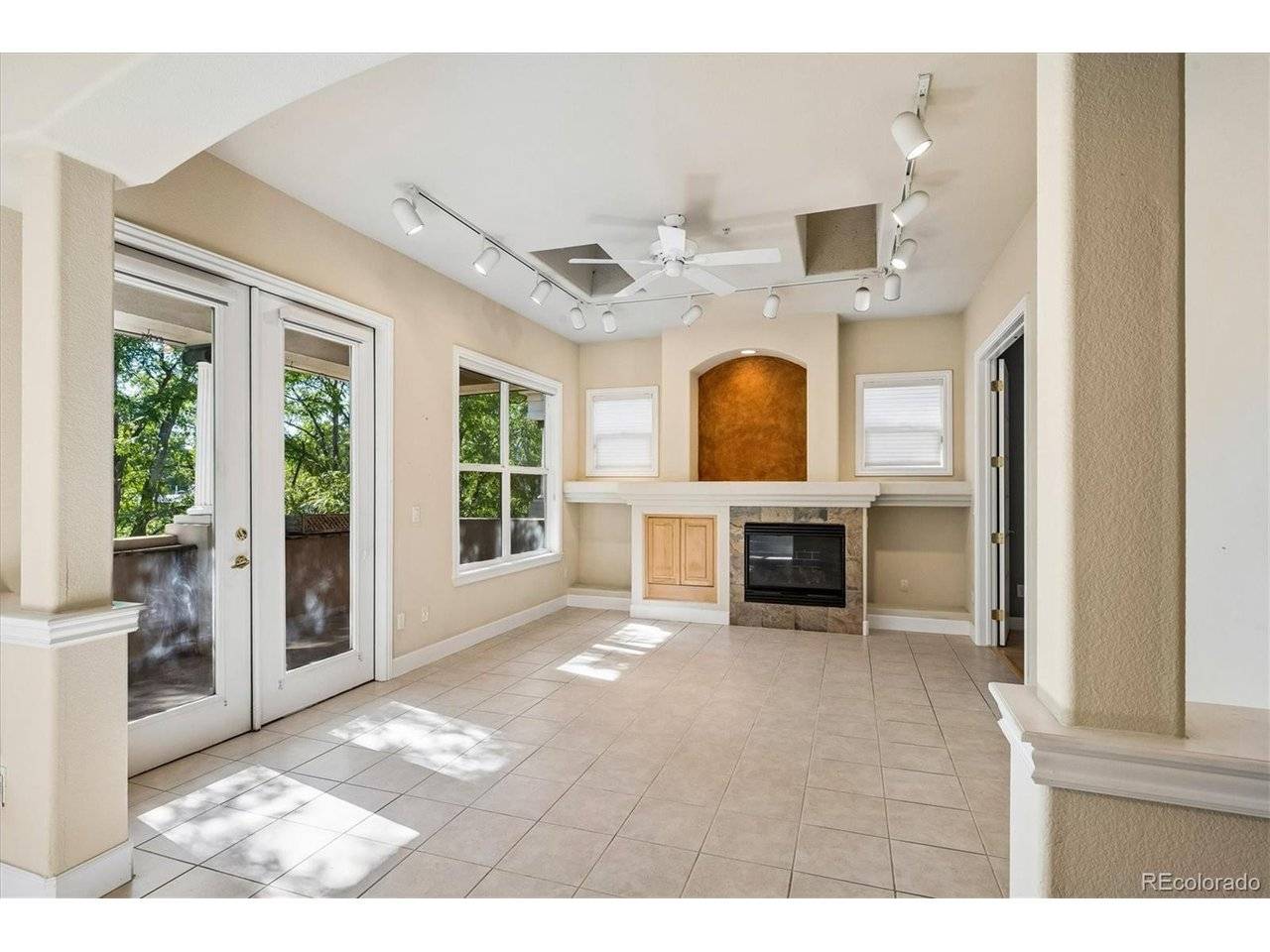45 N Ogden #303, Denver, CO 80218